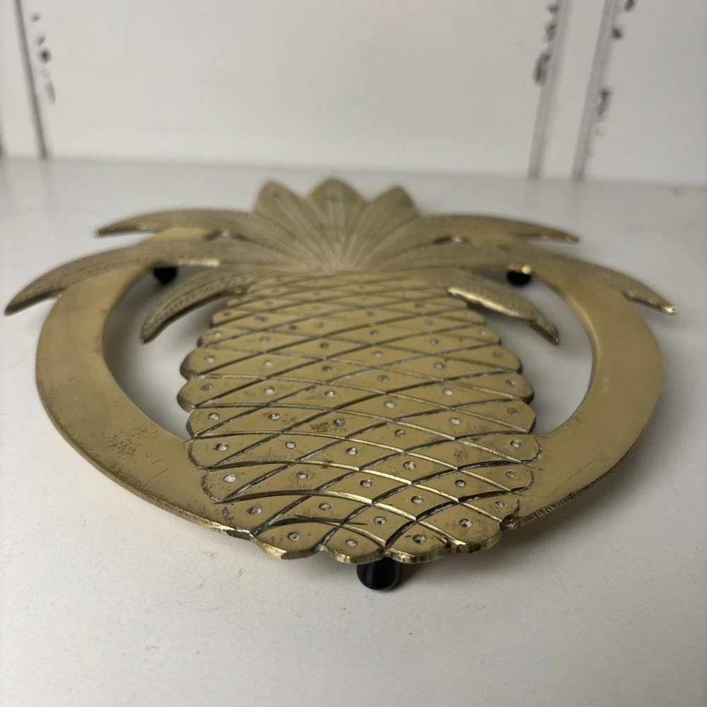 VTG Brass Pineapple Etched Trivet Made In India Coastal Southern Vintage Decor‎